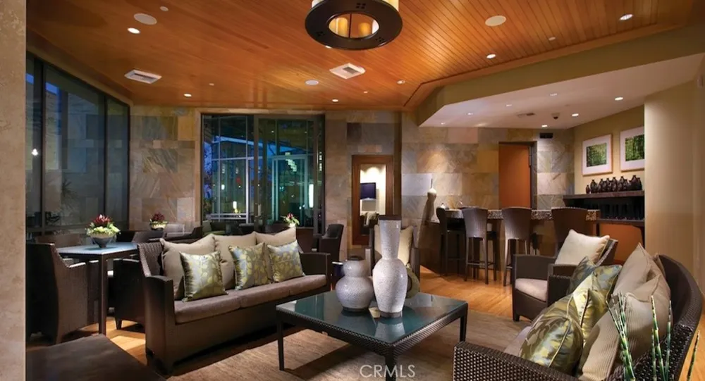 402 Rockefeller #406 Irvine, CA 92612