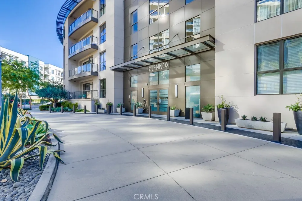 402 Rockefeller #406 Irvine, CA 92612