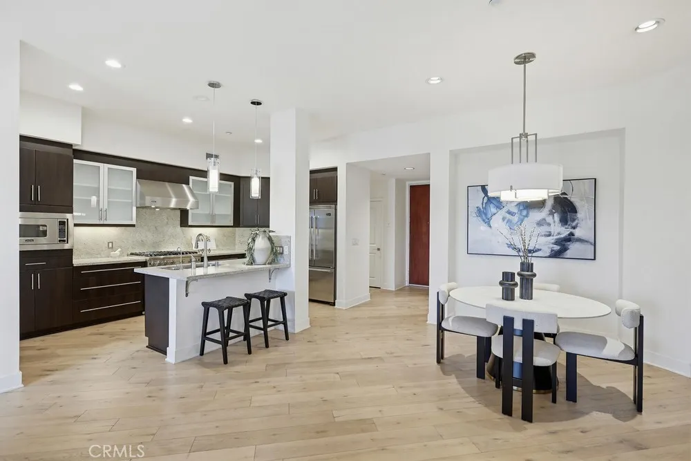 402 Rockefeller #406 Irvine, CA 92612