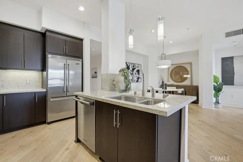 402 Rockefeller #406 Irvine, CA 92612