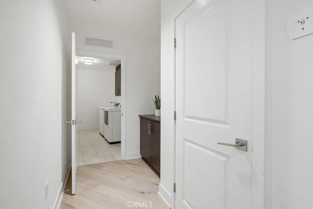 402 Rockefeller #406 Irvine, CA 92612