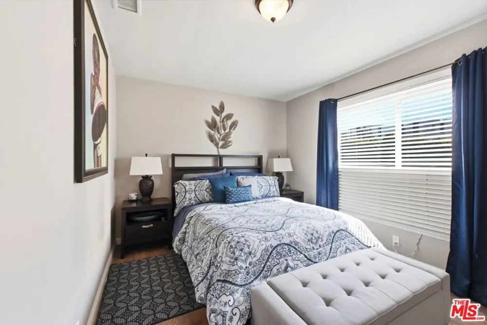 332 E Plymouth Street Inglewood, CA 90302