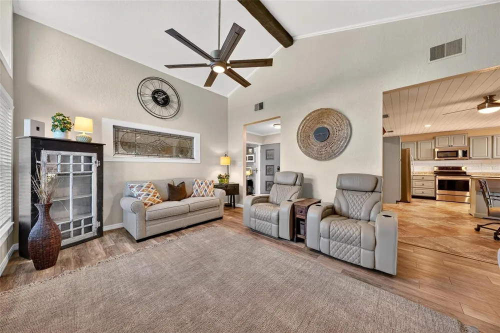 8106 SPRING DRIVE Yalaha, FL 34797