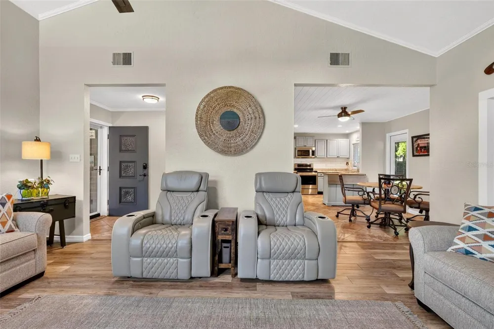 8106 SPRING DRIVE Yalaha, FL 34797