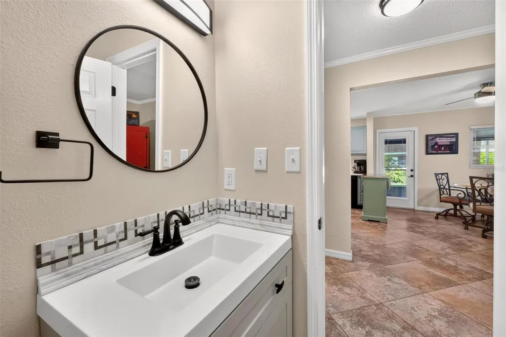 8106 SPRING DRIVE Yalaha, FL 34797