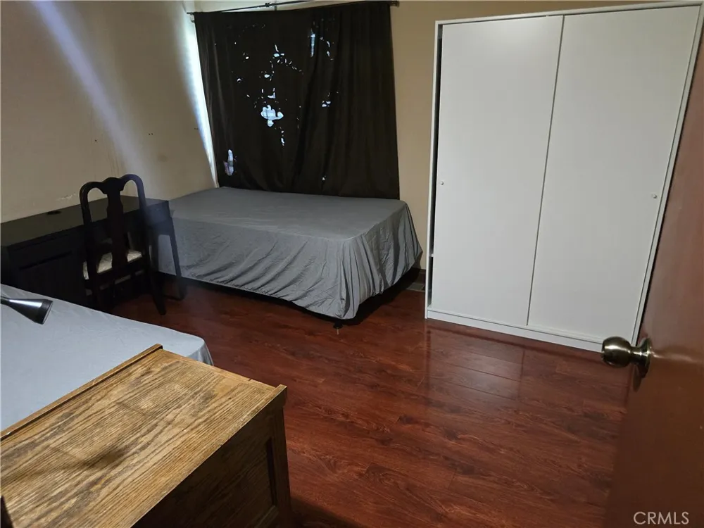 2138 W west Lincoln San Bernardino, CA 92411