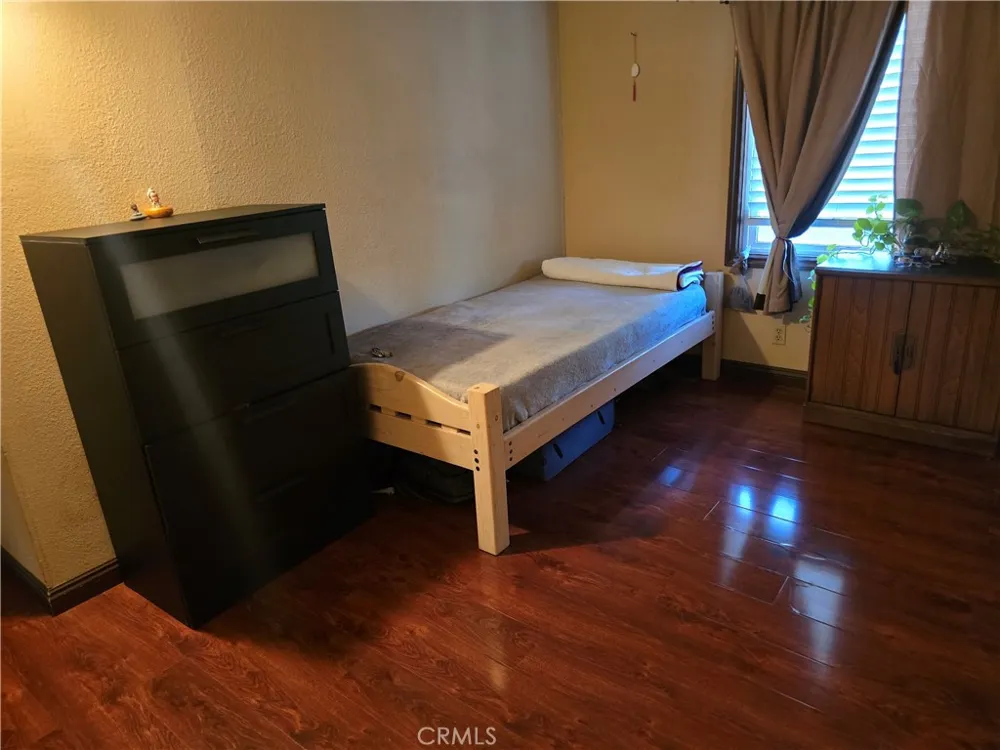 2138 W west Lincoln San Bernardino, CA 92411