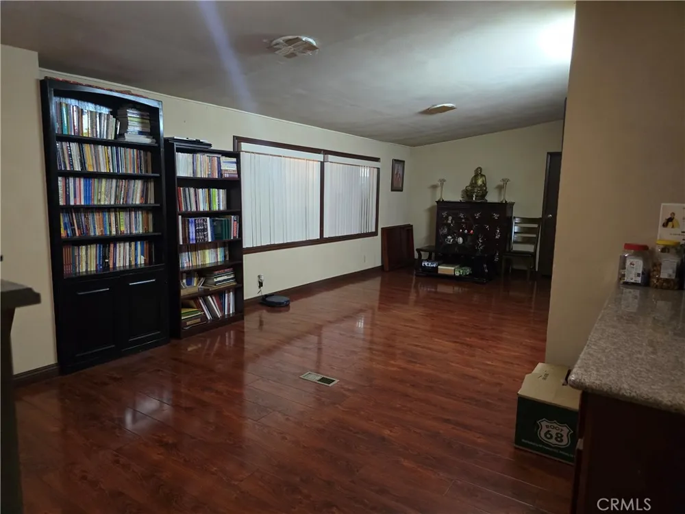 2138 W west Lincoln San Bernardino, CA 92411