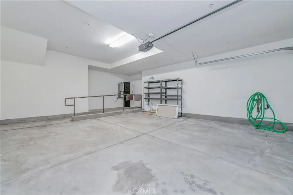 87 City Stroll Irvine, CA 92620