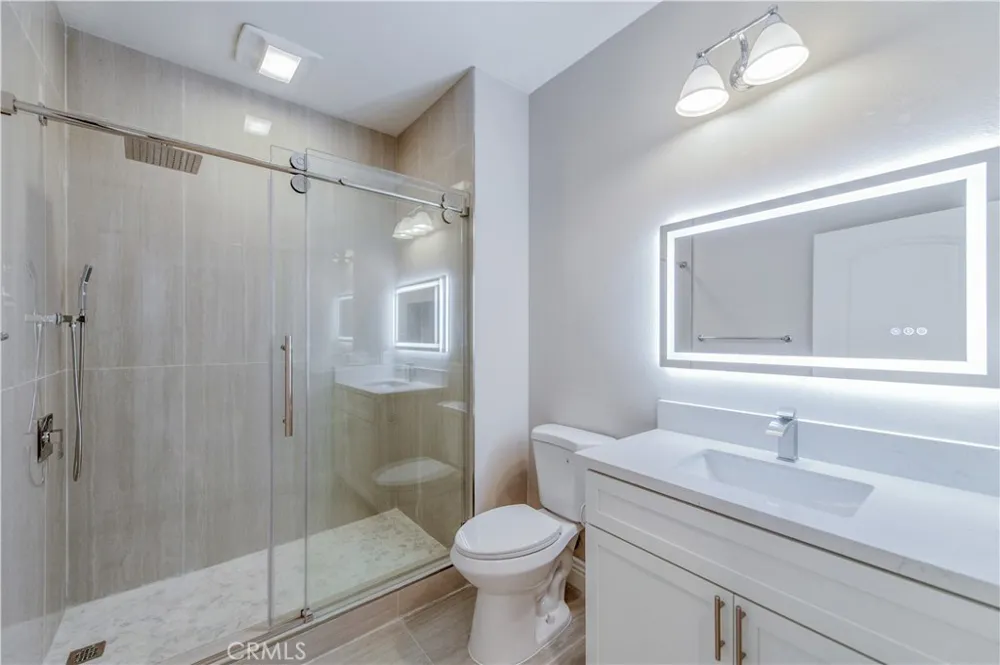 87 City Stroll Irvine, CA 92620