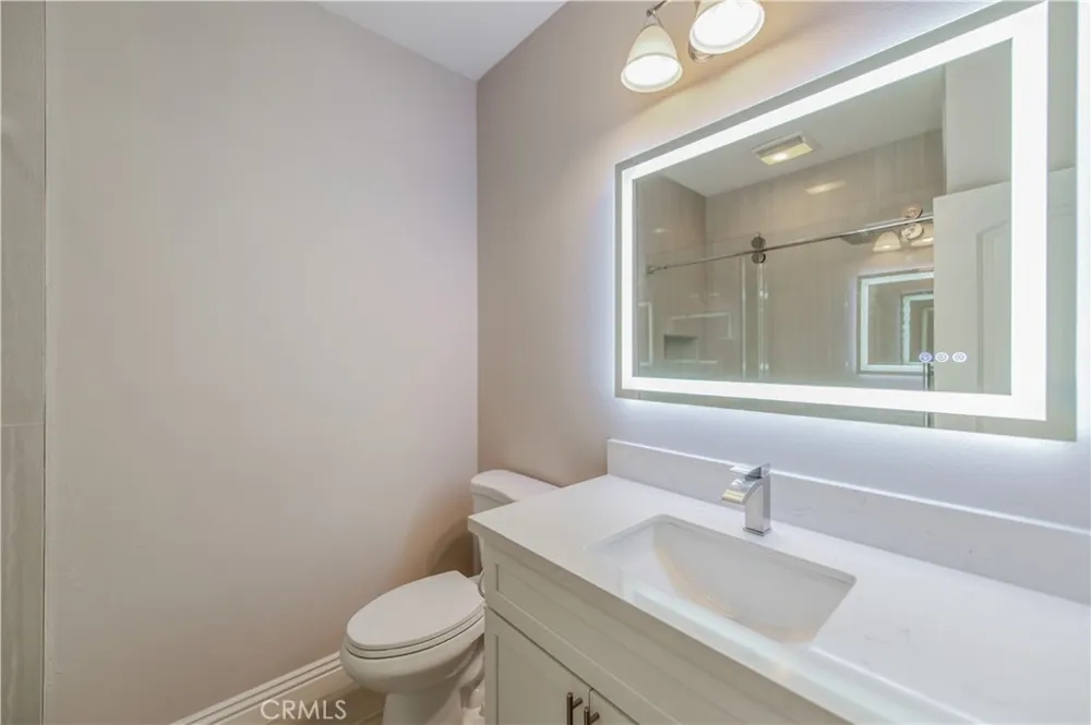 87 City Stroll Irvine, CA 92620