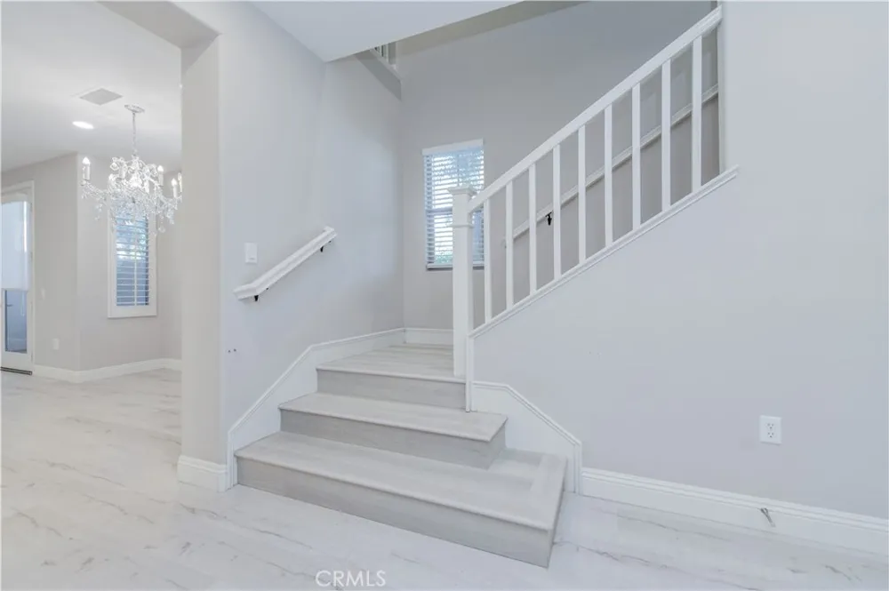 87 City Stroll Irvine, CA 92620
