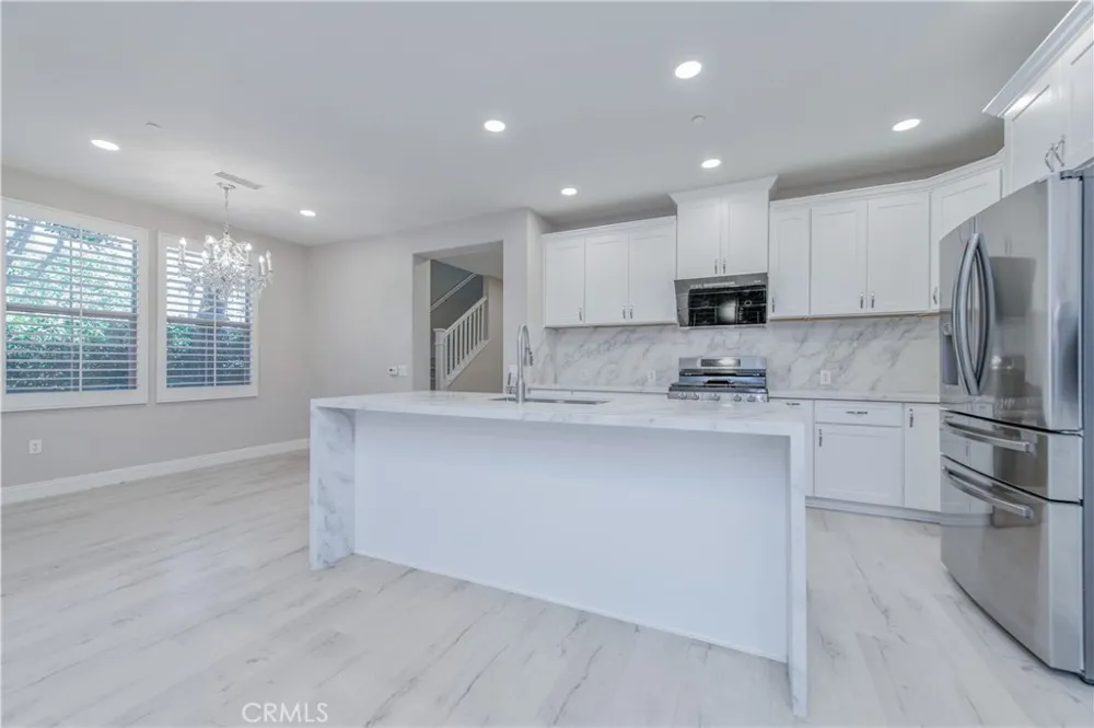 87 City Stroll Irvine, CA 92620