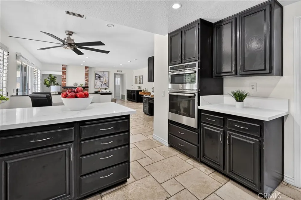 5505 FEATHER GRASS Yorba Linda, CA 92887