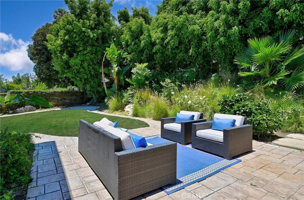 5505 FEATHER GRASS Yorba Linda, CA 92887