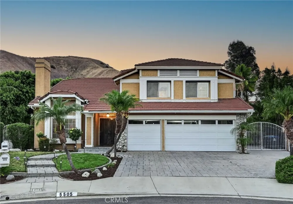 5505 FEATHER GRASS Yorba Linda, CA 92887