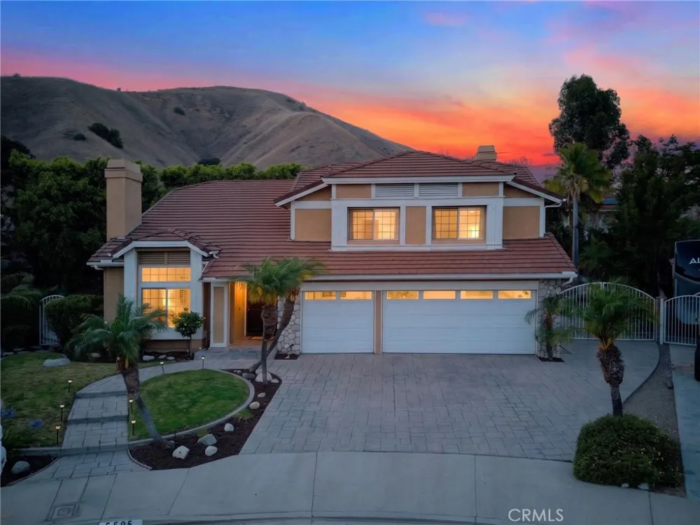 5505 FEATHER GRASS Yorba Linda, CA 92887