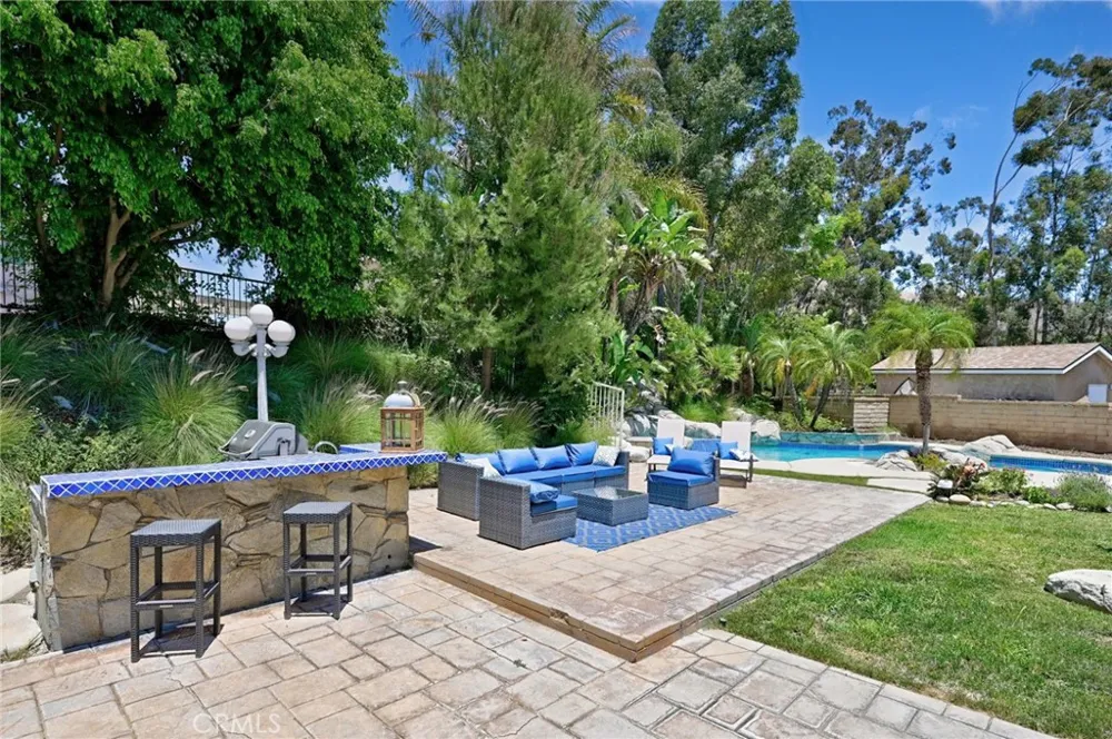 5505 FEATHER GRASS Yorba Linda, CA 92887
