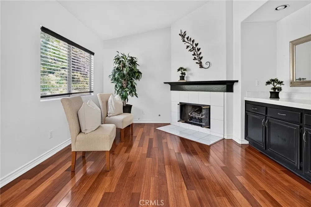 5505 FEATHER GRASS Yorba Linda, CA 92887