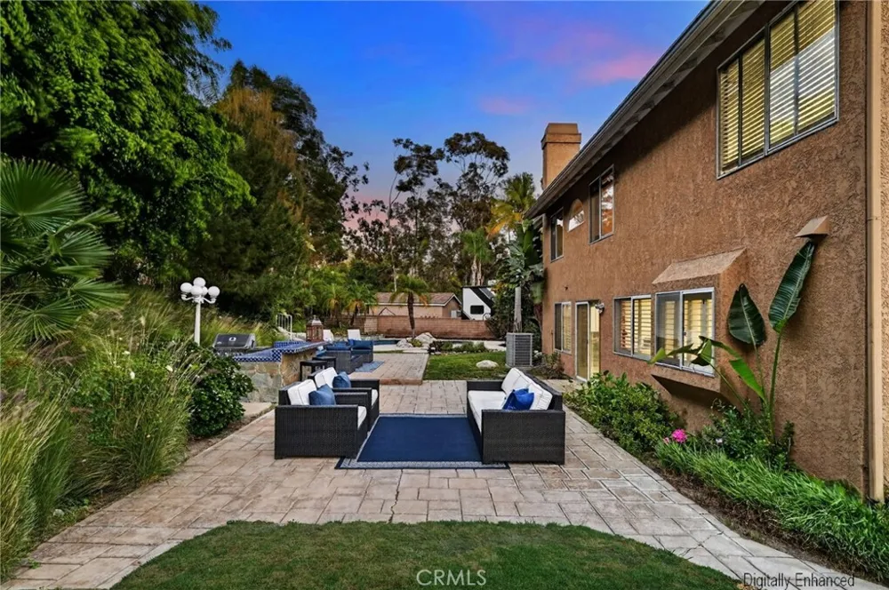 5505 FEATHER GRASS Yorba Linda, CA 92887