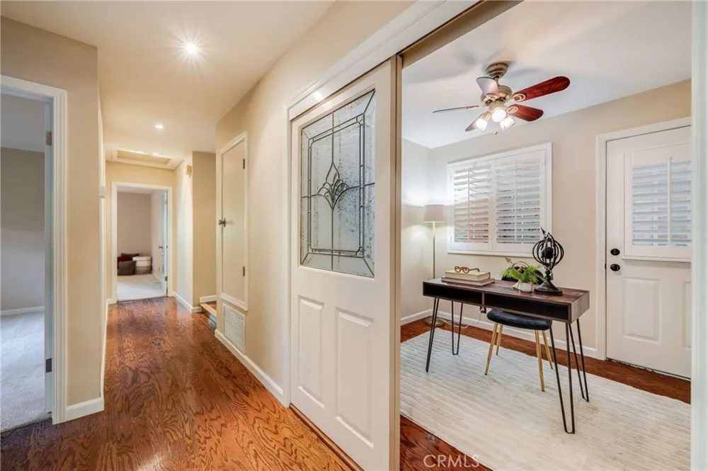 134 Whispering Oaks Glendora, CA 91741