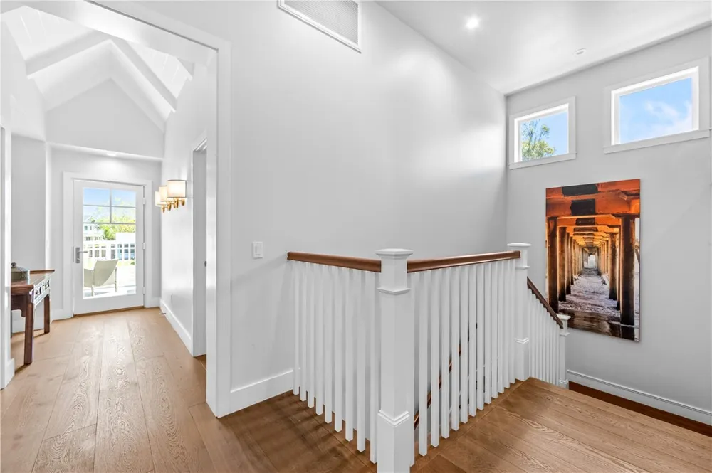 817 Main Street Huntington Beach, CA 92648
