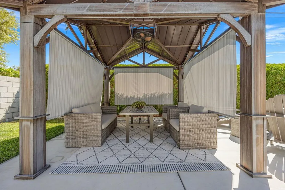 43769 Joshua Road Palm Desert, CA 92260