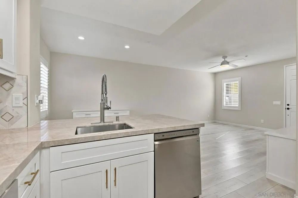 17023 Calle Trevino #2 San Diego, CA 92127