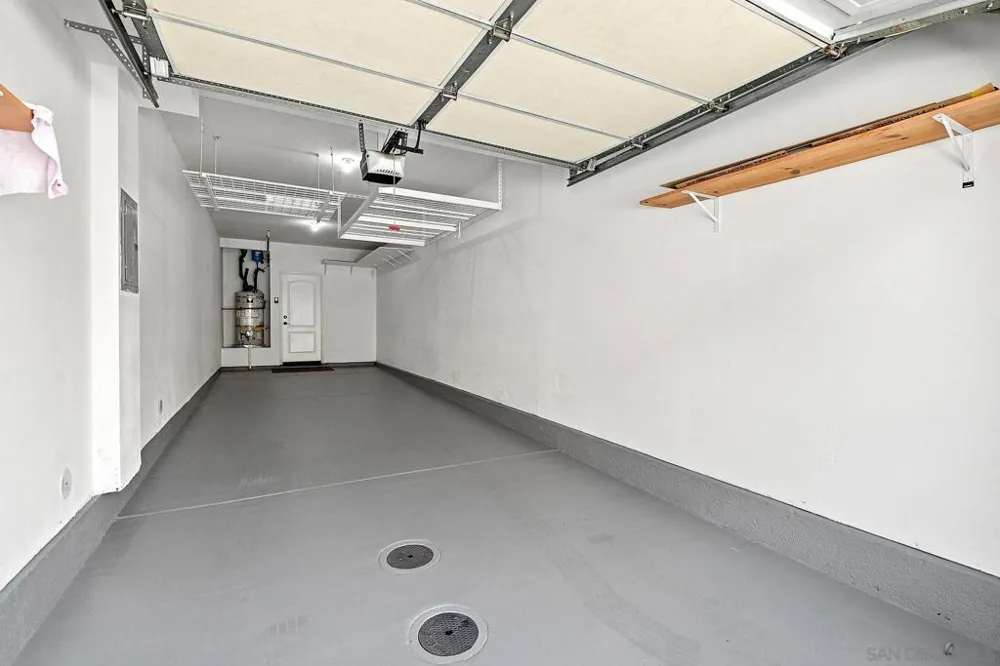 17023 Calle Trevino #2 San Diego, CA 92127