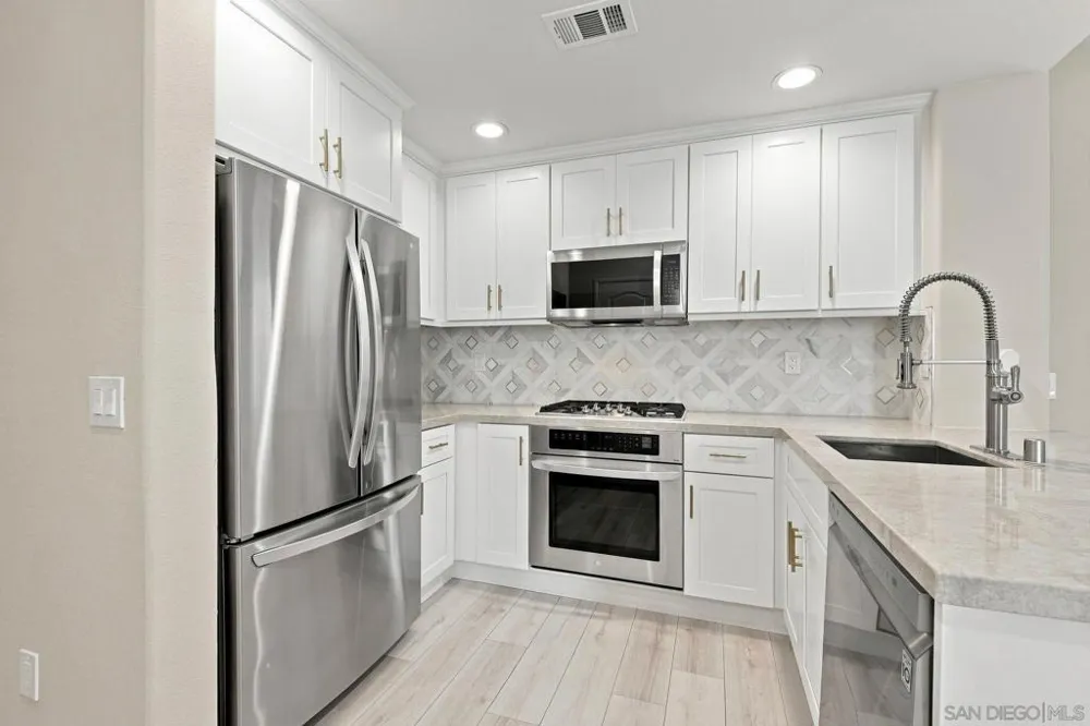 17023 Calle Trevino #2 San Diego, CA 92127