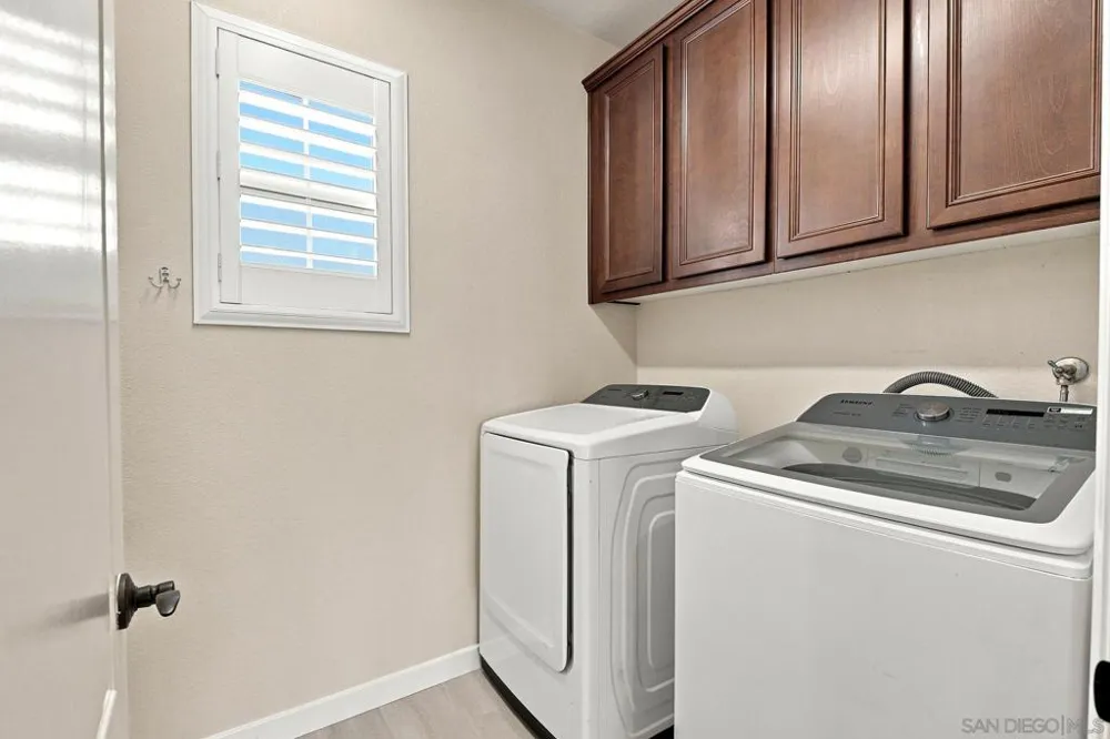 17023 Calle Trevino #2 San Diego, CA 92127