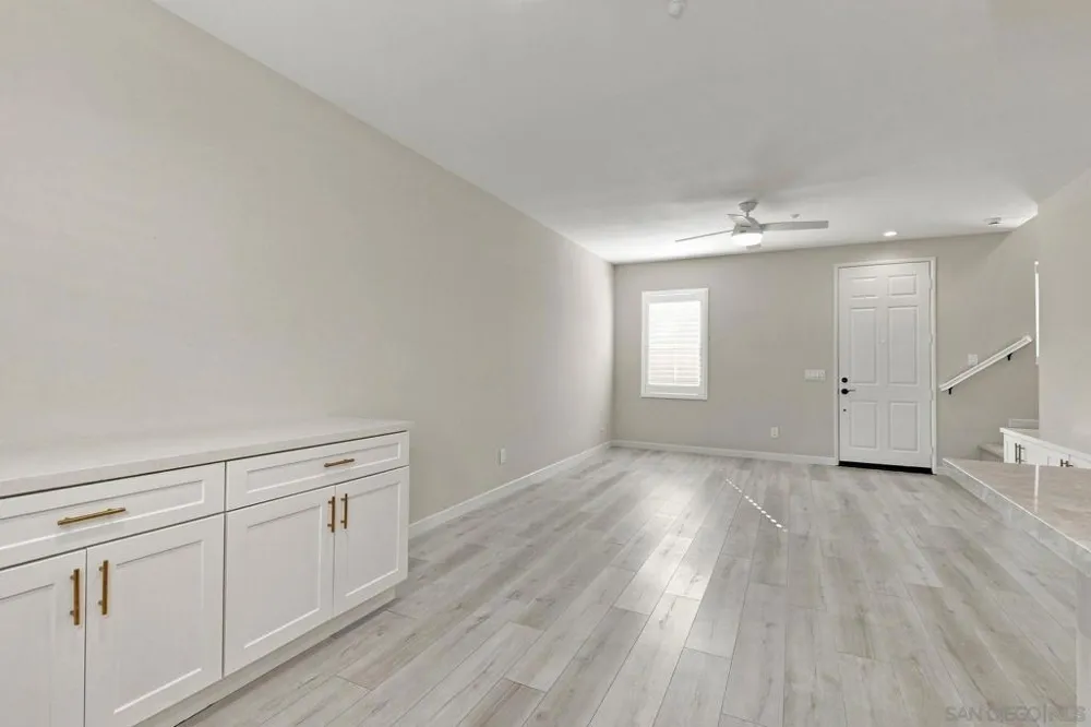 17023 Calle Trevino #2 San Diego, CA 92127