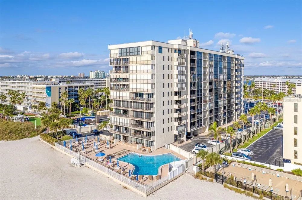5396 GULF BOULEVARD #909 St Pete Beach, FL 33706
