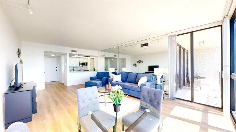 5396 GULF BOULEVARD #909 St Pete Beach, FL 33706