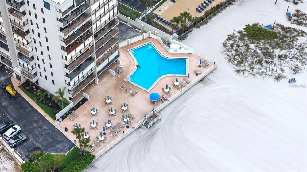 5396 GULF BOULEVARD #909 St Pete Beach, FL 33706