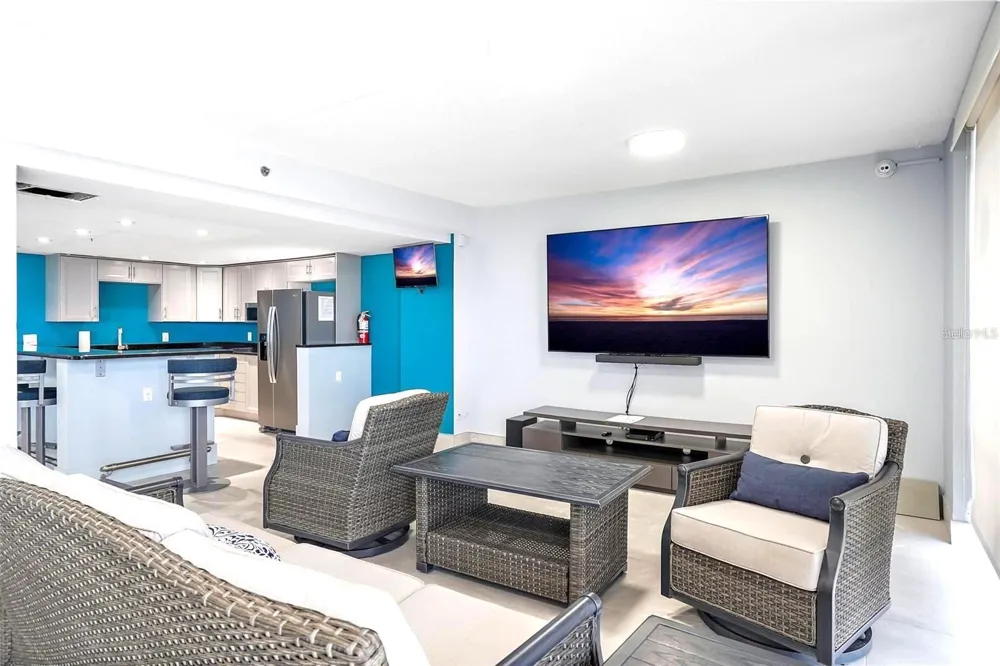 5396 GULF BOULEVARD #909 St Pete Beach, FL 33706