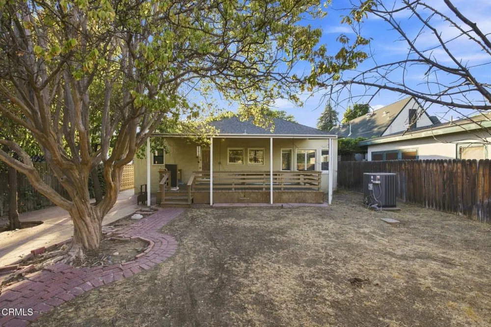 1525 Alta Vista Drive Bakersfield, CA 93305