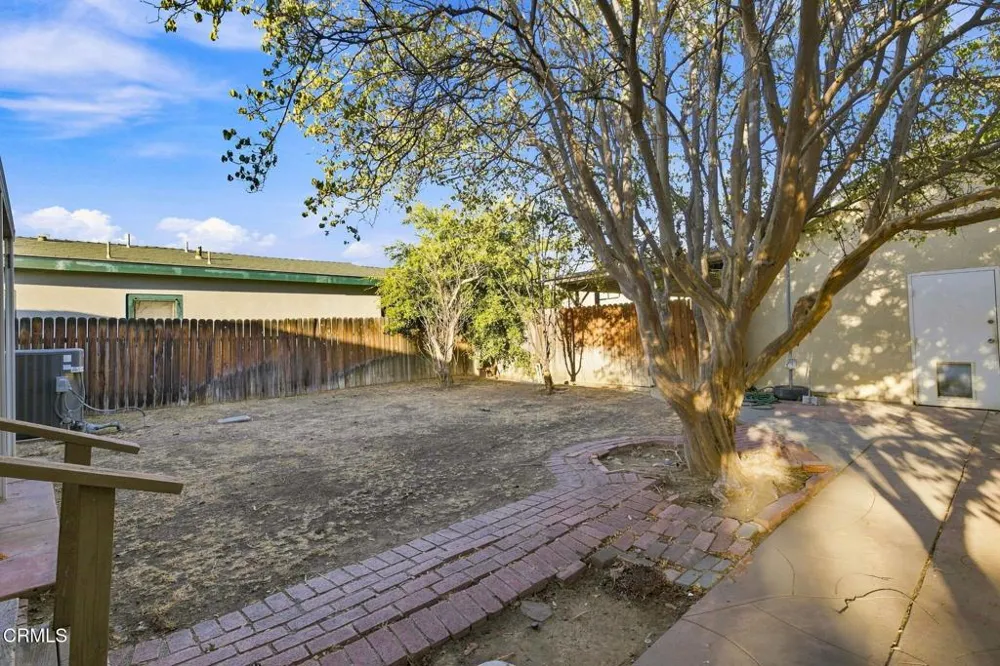 1525 Alta Vista Drive Bakersfield, CA 93305