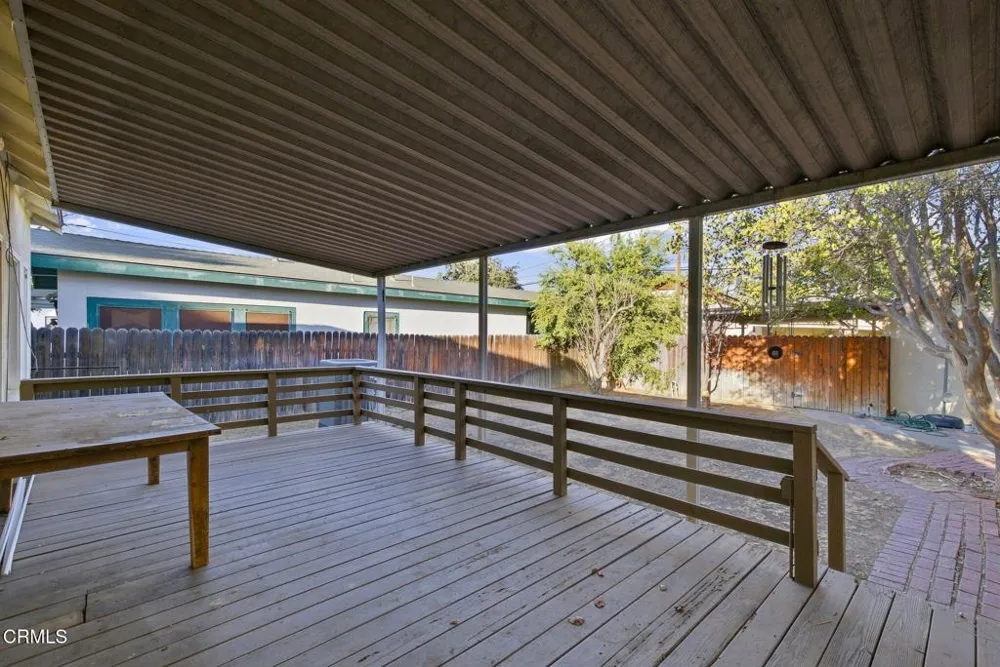 1525 Alta Vista Drive Bakersfield, CA 93305