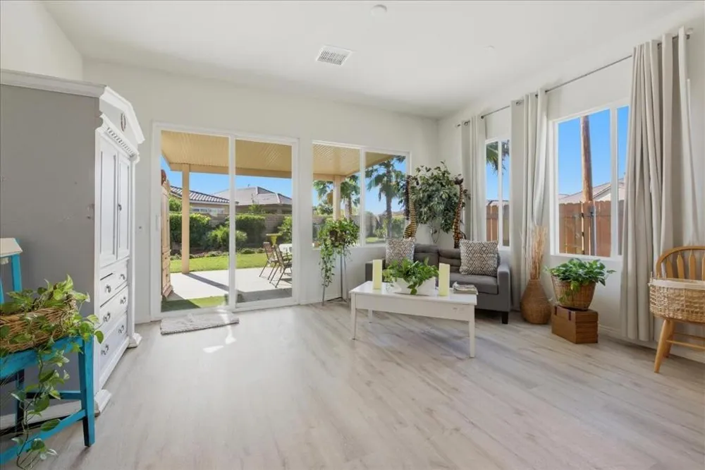 44027 Triolo Way Indio, CA 92203