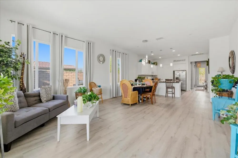 44027 Triolo Way Indio, CA 92203