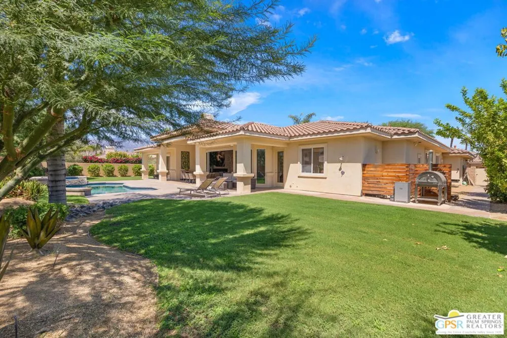 8 Collegiate Circle Rancho Mirage, CA 92270