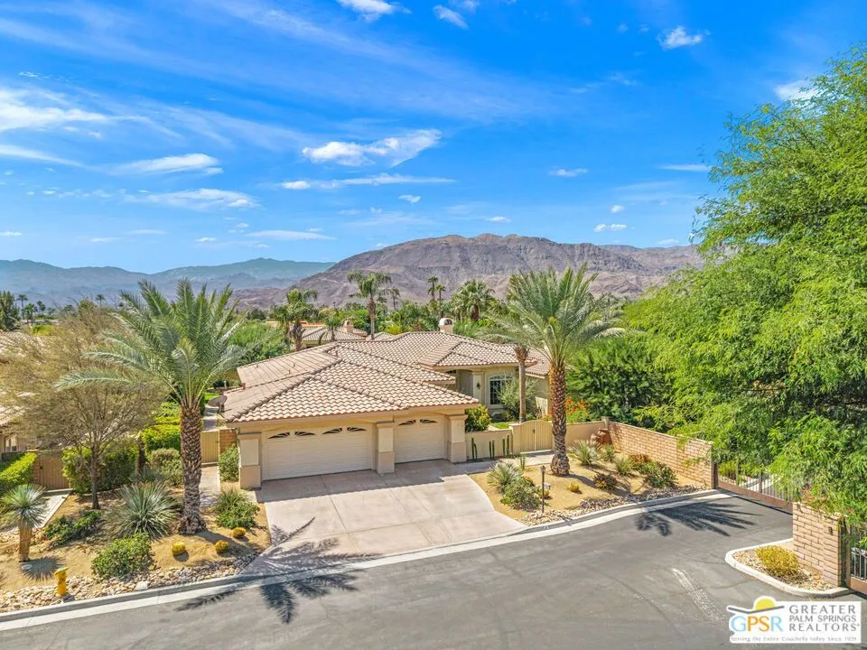 8 Collegiate Circle Rancho Mirage, CA 92270