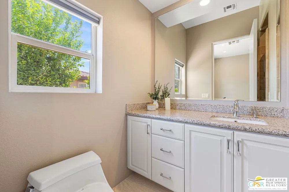 8 Collegiate Circle Rancho Mirage, CA 92270