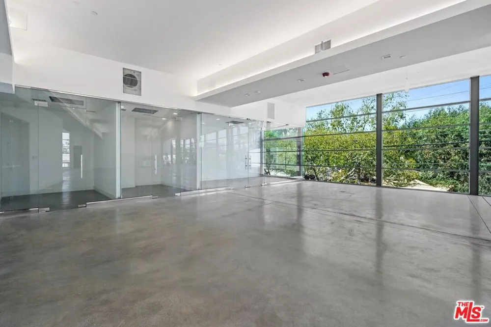 5963 Washington Boulevard Culver City, CA 90232