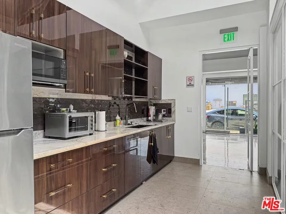 1507 Maple Avenue Los Angeles, CA 90015