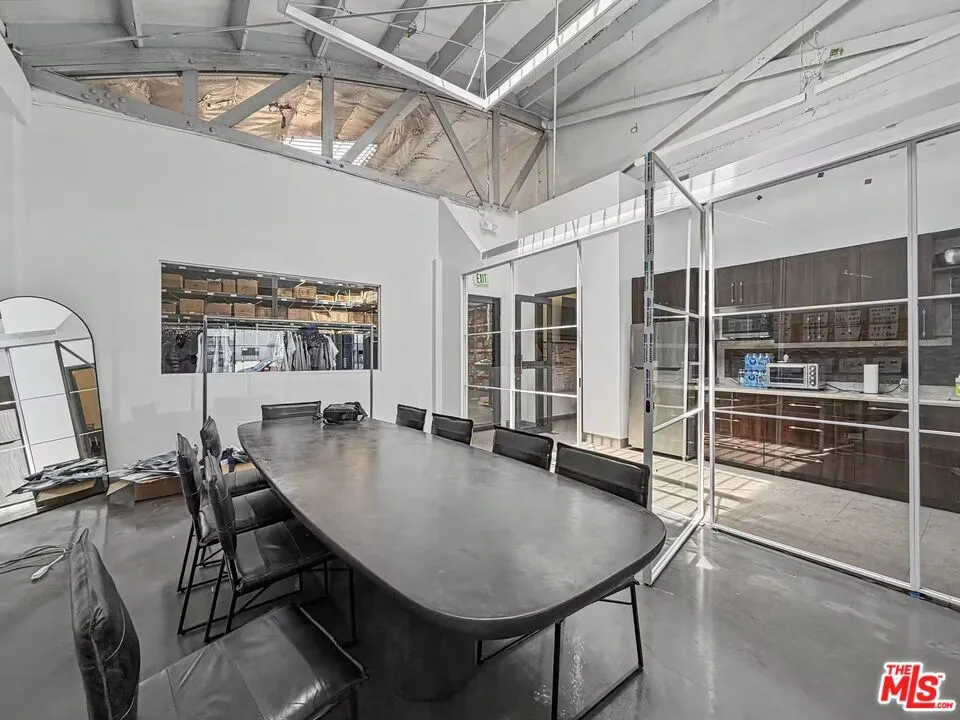 1507 Maple Avenue Los Angeles, CA 90015
