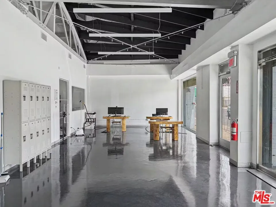 1507 Maple Avenue Los Angeles, CA 90015