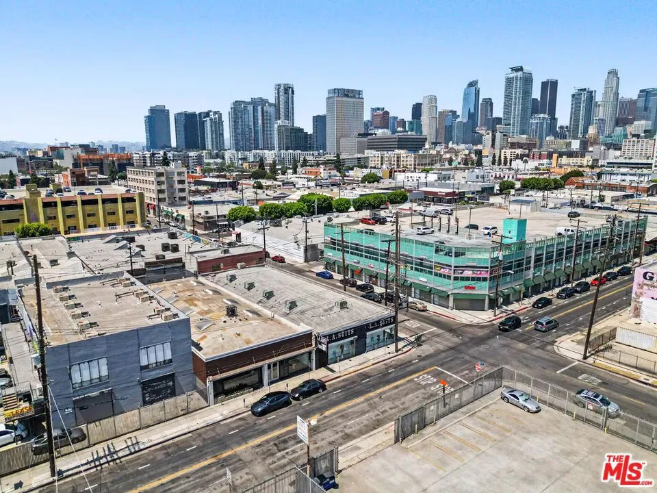 1507 Maple Avenue Los Angeles, CA 90015