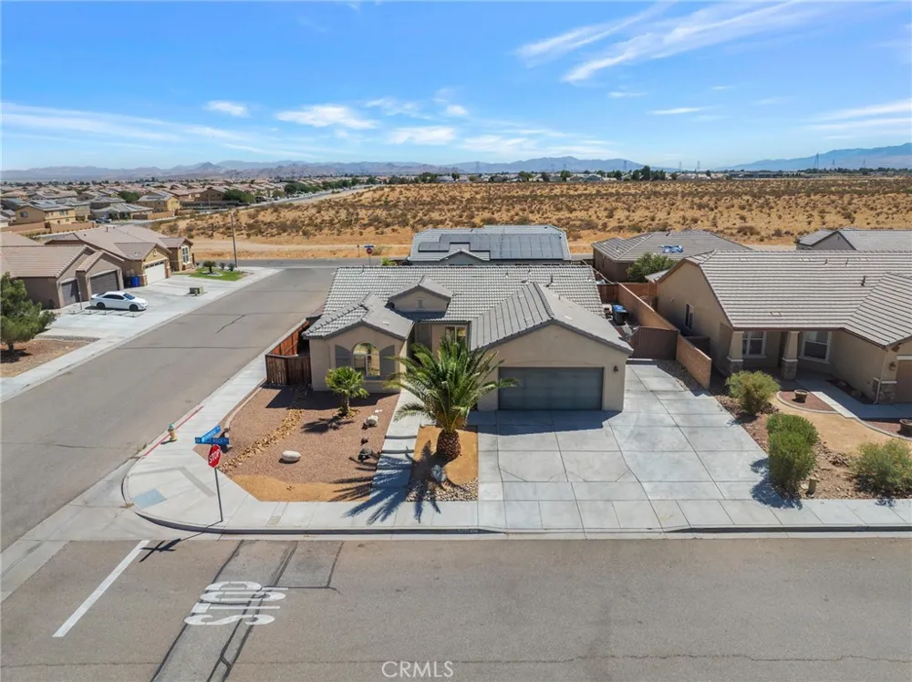15643 Pilot Rock Way Victorville, CA 92394